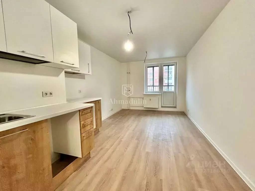 Студия Санкт-Петербург, Санкт-Петербург, Колпино ул. Севастьянова, ... - Фото 1