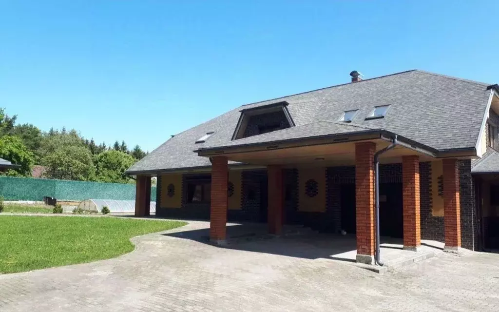 Дом в Калининградская область, Гурьевский муниципальный округ, пос. ... - Фото 1