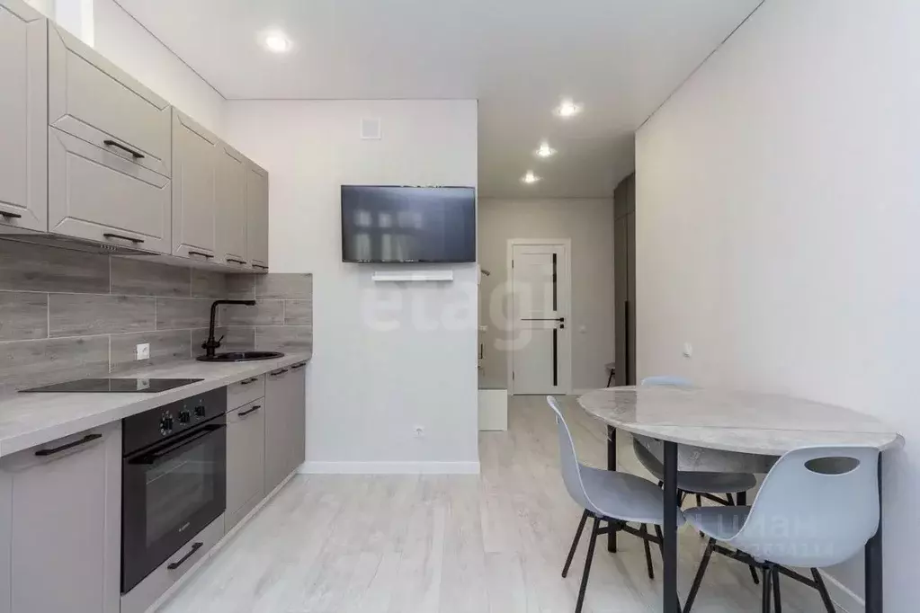 1-к кв. Тюменская область, Тюмень ул. Краснооктябрьская, 10 (32.5 м) - Фото 2