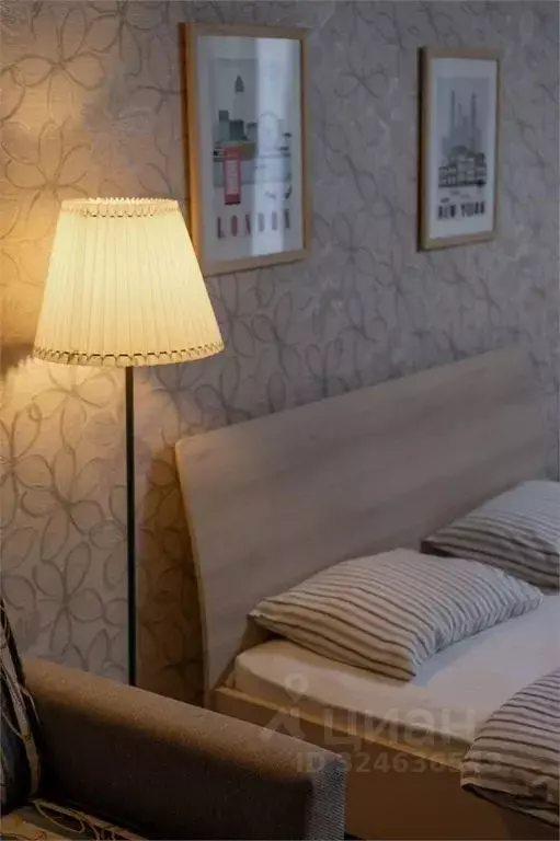 Комната Псковская область, Псков Вокзальная ул., 29/43 - Фото 2