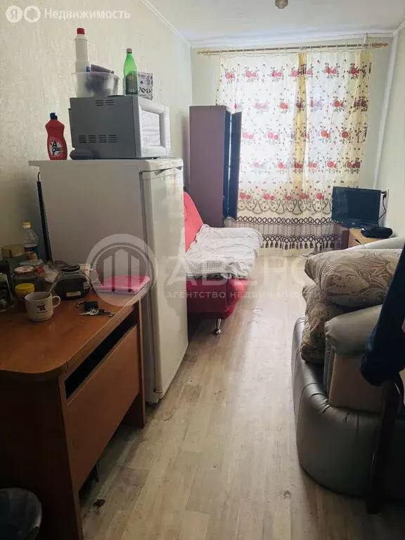 1к в 4-комнатной квартире (17.2 м) - Фото 1