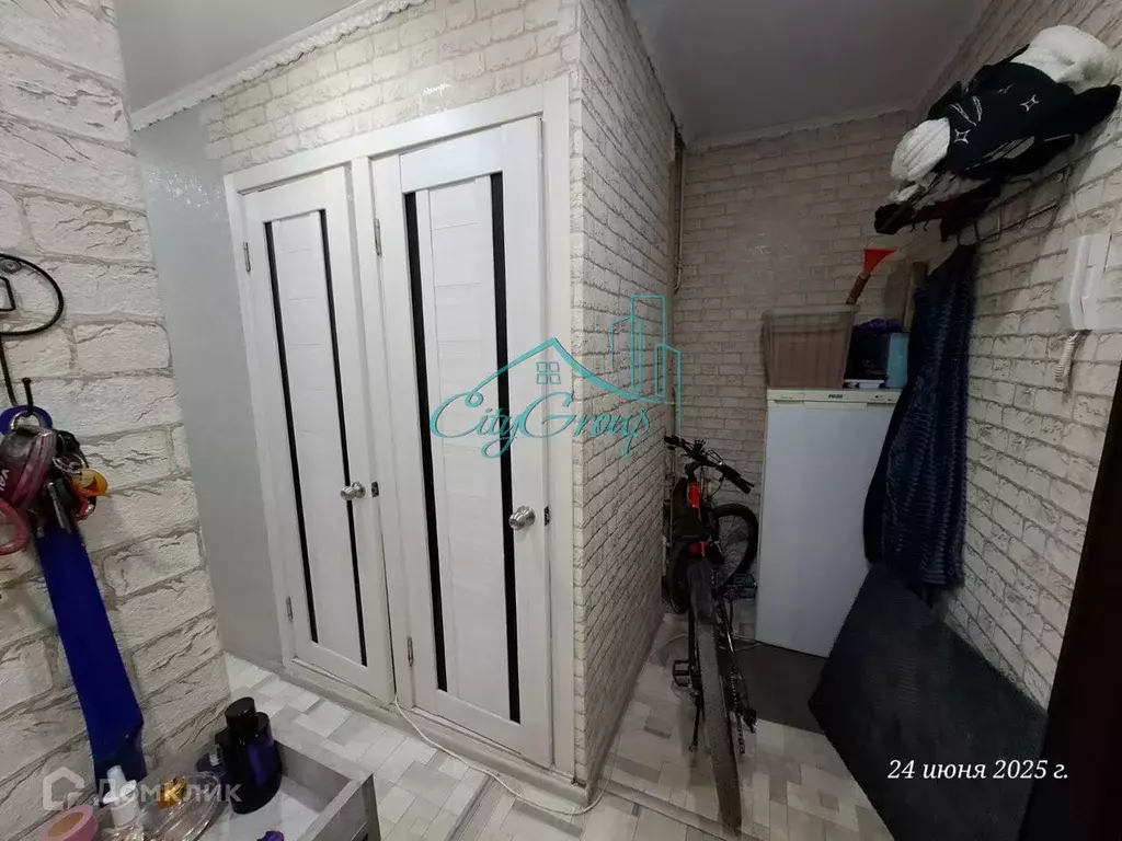 Продаётся 4-к квартира, 61 м - Фото 1