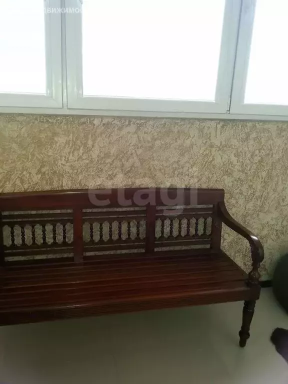 3-комнатная квартира: Калининград, Бассейная улица, 38 (95.8 м) - Фото 1