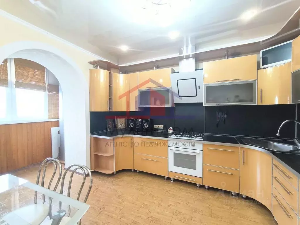 2-к кв. Белгородская область, Губкин ул. Дзержинского, 115Б (54.0 м) - Фото 1