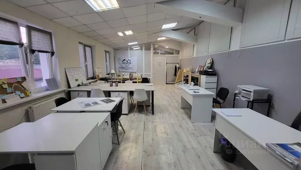 Офис в Крым, Симферополь ул. Воровского, 3 (40 м) - Фото 1