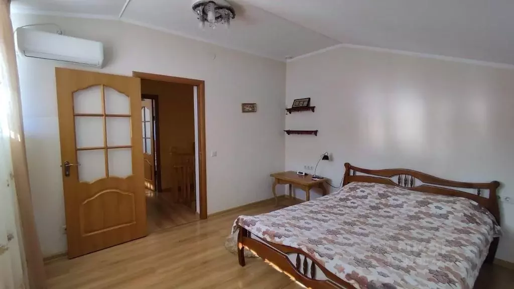 Дом в Крым, Евпатория пер. Лукичева, 5 (100 м) - Фото 0