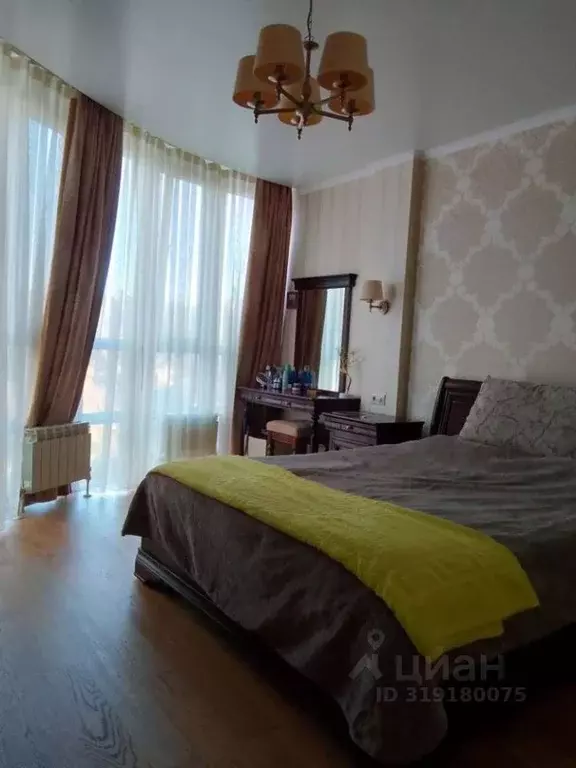 3-к кв. Ставропольский край, Пятигорск Оранжерейная ул., 21 (103.0 м) - Фото 0