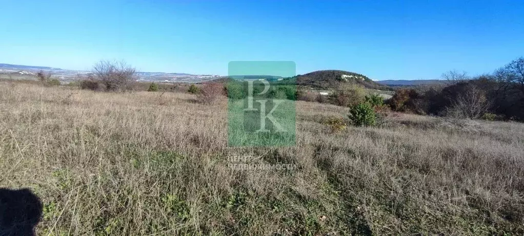 Участок в Крым, Бахчисарайский район, с. Красный Мак ул. ... - Фото 1