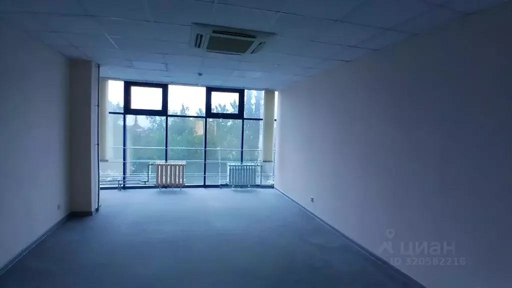 Офис в Курская область, Курск ул. Радищева, 5 (30 м) - Фото 0