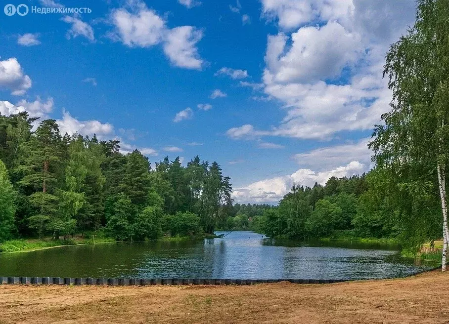 Участок в деревня Бузланово, Центральная улица, 81 (276 м) - Фото 0