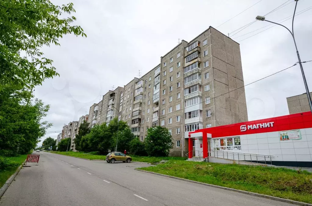 3-к. квартира, 61 м, 4/9 эт. - Фото 1