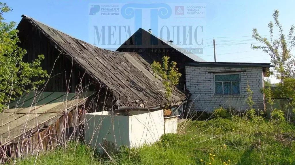 Дом в Нижегородская область, Вачский муниципальный округ, с. Клин ул. ... - Фото 1