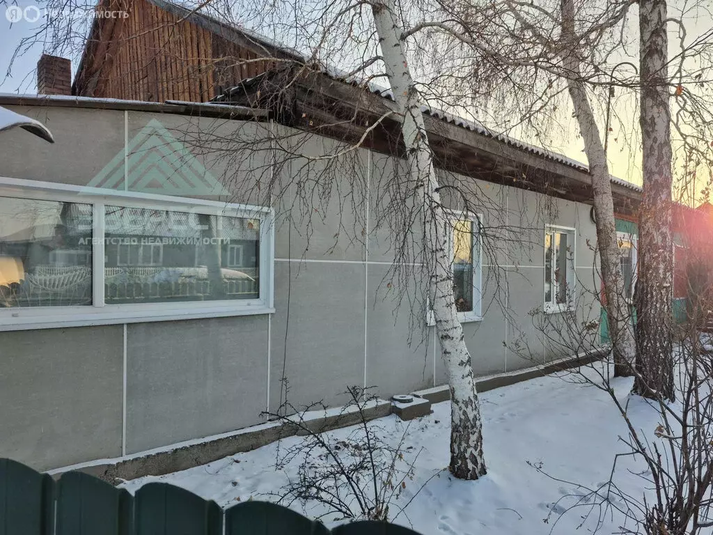 Дом в село Белый Яр, улица Аткниных, 106/1 (60 м) - Фото 1