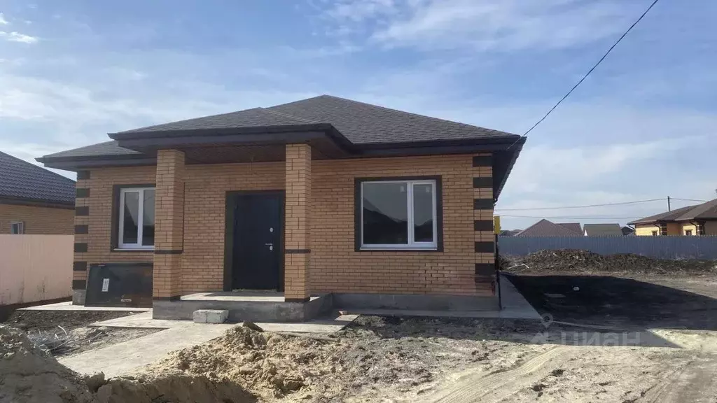 Дом в Белгородская область, Старый Оскол Радужный мкр,  (140 м) - Фото 1