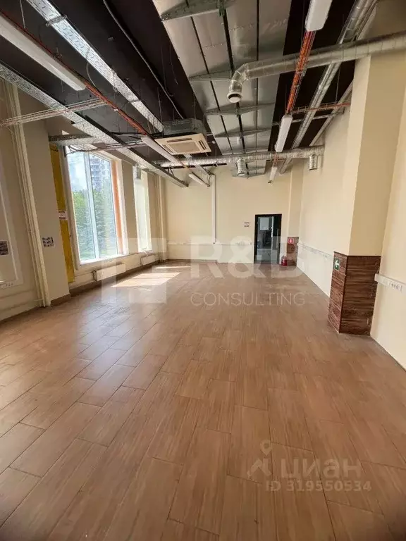 Помещение свободного назначения в Москва Кировоградская ул., 23А (560 ... - Фото 1