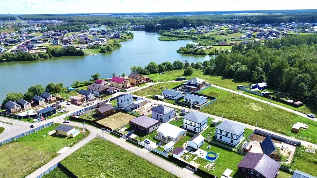 Участок в Московская область, Домодедово городской округ, д. Минаево  ... - Фото 0