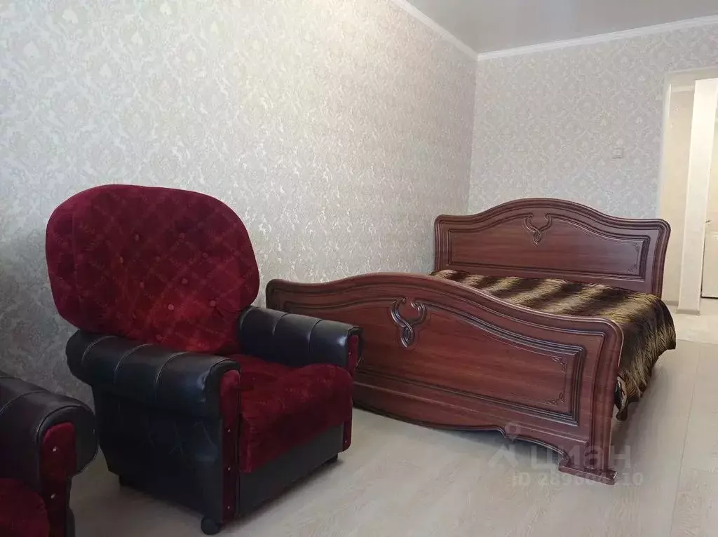 1-к кв. Ставропольский край, Кисловодск ул. 40 лет Октября, 4 (41.0 м) - Фото 0