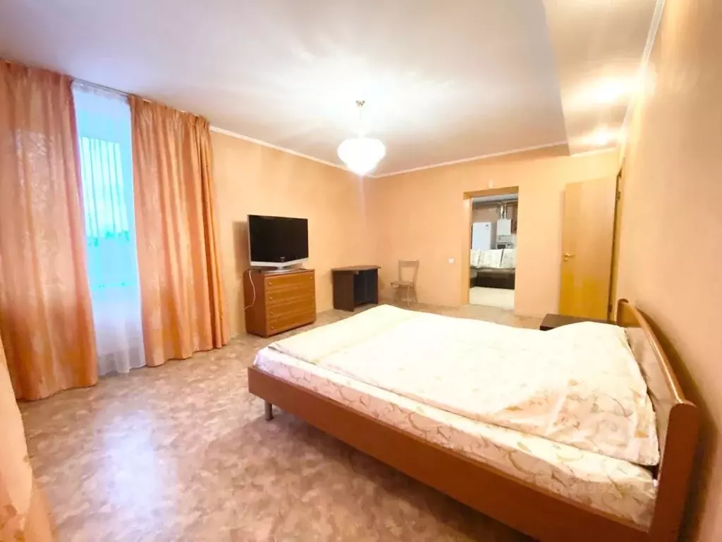 2-к кв. Ярославская область, Ярославль ул. Наумова, 68 (73.0 м) - Фото 0