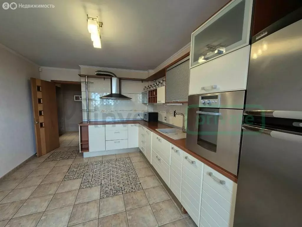 3-комнатная квартира: Калининград, улица Генерала Буткова, 1 (87.9 м) - Фото 1