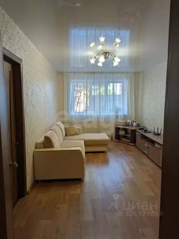 3-к кв. Ульяновская область, Ульяновск ул. Средний Венец, 35 (61.6 м) - Фото 1