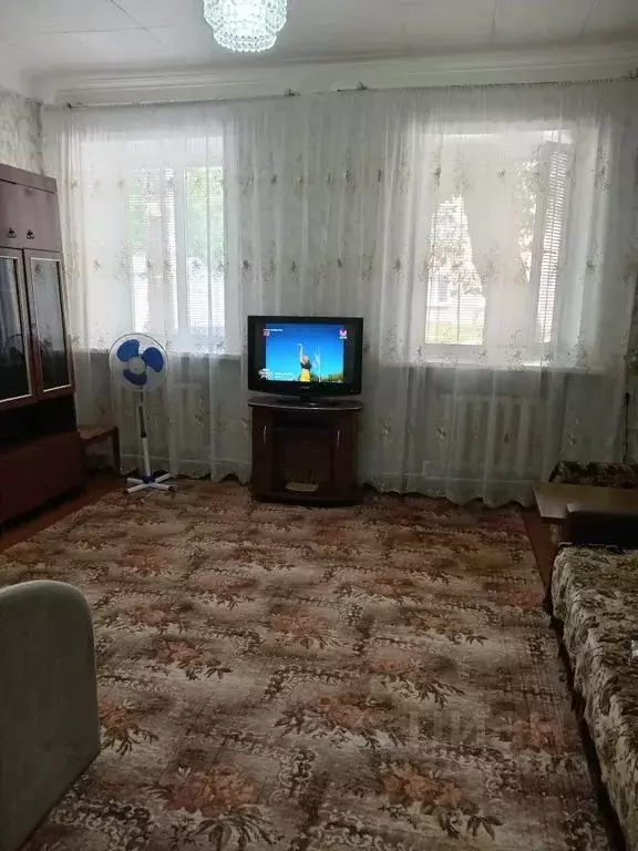 2-к кв. Оренбургская область, Соль-Илецк ул. Победы, 5/10 (60.0 м) - Фото 0