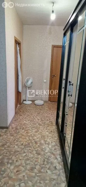 2-комнатная квартира: Иваново, Революционная улица, 26к1 (69 м) - Фото 1