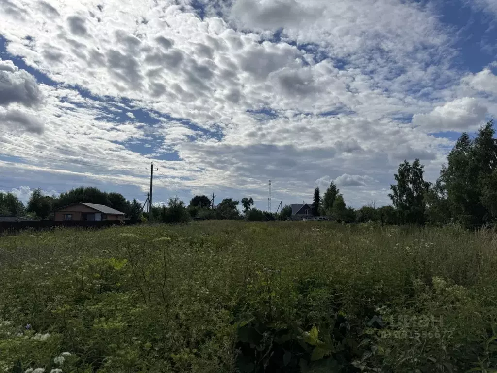 Участок в Московская область, Сергиево-Посадский городской округ, д. ... - Фото 1
