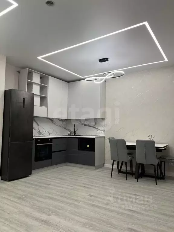 Студия Новосибирская область, Новосибирск Военная ул., 51 (42.0 м) - Фото 1