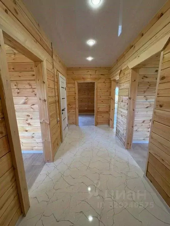 Дом в Иркутская область, Иркутский муниципальный округ, д. Куда ул. ... - Фото 1