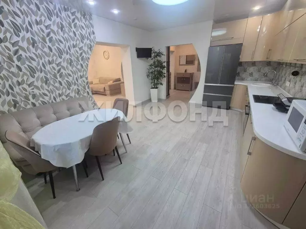 4-к кв. Новосибирская область, Новосибирск ул. Адриена Лежена, 10/3 ... - Фото 1