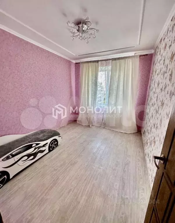 3-к кв. Белгородская область, Старый Оскол Королева мкр, 13 (63.0 м) - Фото 0