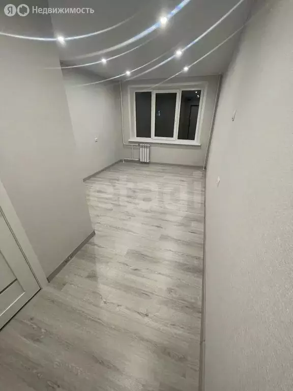 Квартира-студия: Кемерово, Ленинградский проспект, 18А (17 м) - Фото 2