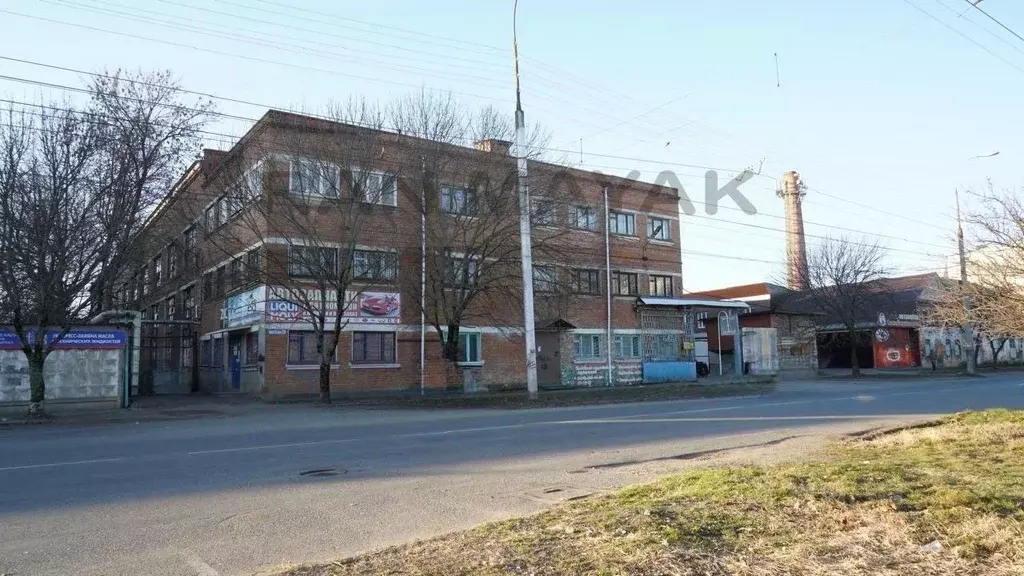 Производственное помещение в Адыгея, Майкоп ул. Жуковского, 53 (1900 ... - Фото 0