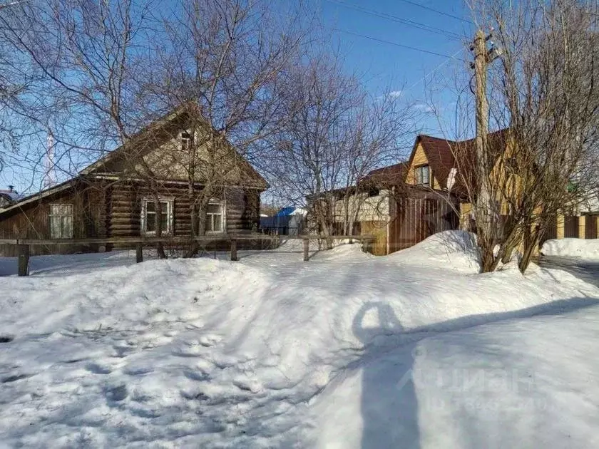 Дом в Ханты-Мансийский АО, Сургут Школьная ул., 64 (35 м) - Фото 0