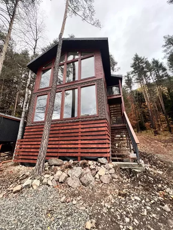 Дом в Карачаево-Черкесия, Зеленчукский район, с. Архыз, Зеленчукское ... - Фото 1