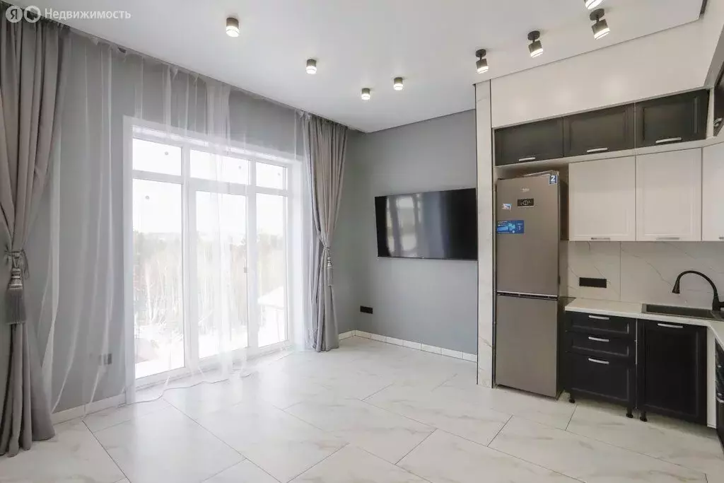 Дом в Иркутский муниципальный округ, деревня Новолисиха, посёлок ... - Фото 1