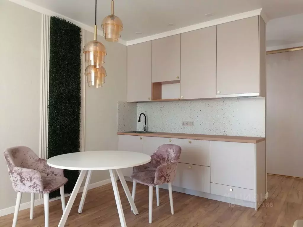 3-к кв. Омская область, Омск ул. Гусарова, 48 (71.45 м) - Фото 2