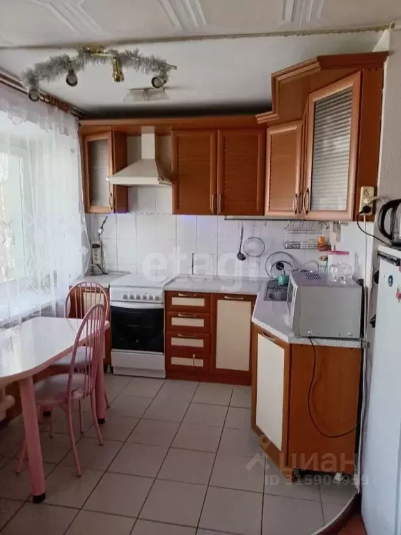 3-к кв. Томская область, Колпашево ул. Победы, 81 (54.0 м) - Фото 0