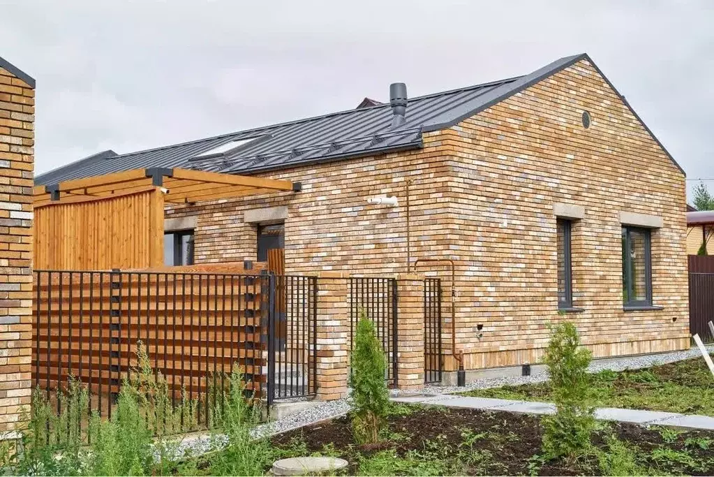 Дом в Пермский край, Краснокамский муниципальный округ, пос. Ласьва ... - Фото 2