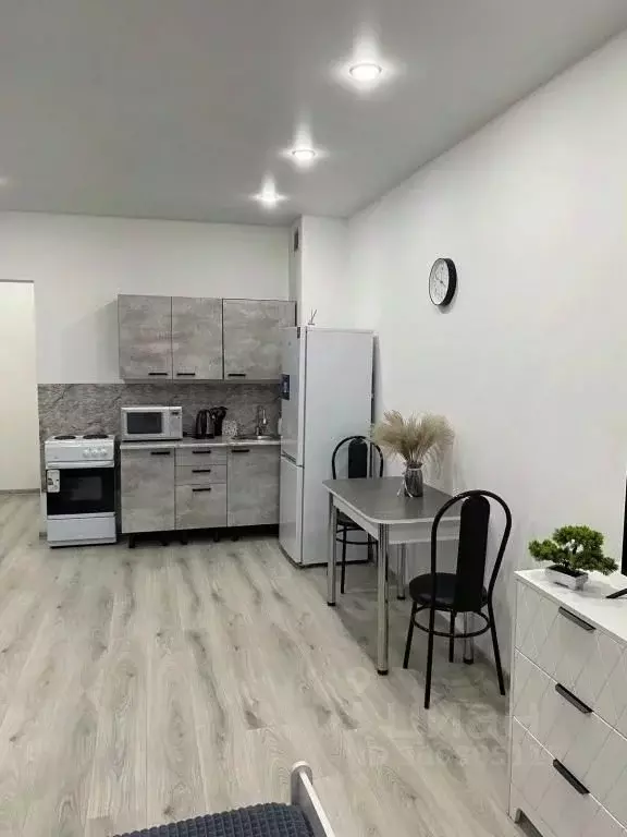1-к кв. Бурятия, Улан-Удэ ул. Смолина, 67к1 (38.0 м) - Фото 1