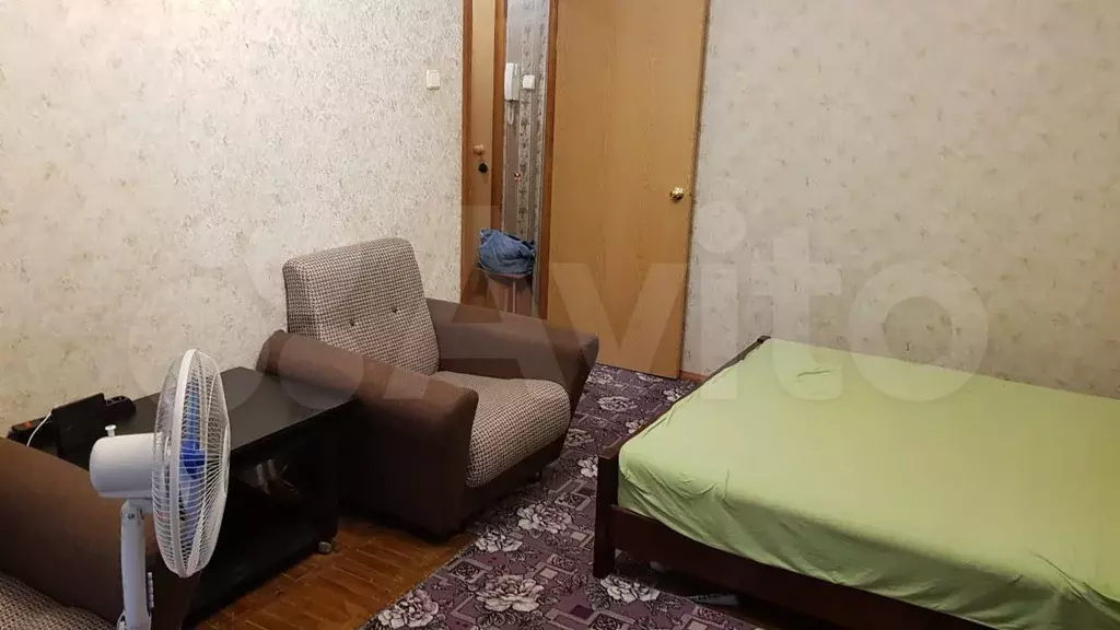 1-к. квартира, 32 м, 4/5 эт. - Фото 0