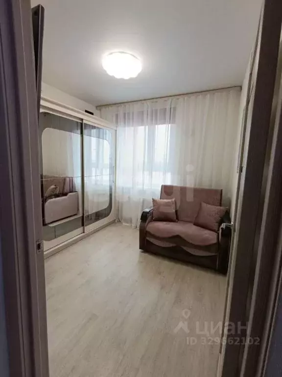 1-к кв. Тюменская область, Тюмень ул. Владимира Бахарева, 1к1 (33.6 м) - Фото 0