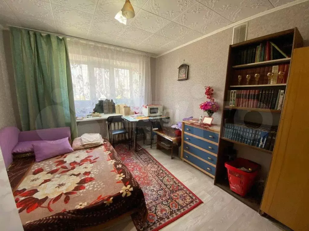 Комната 12,9 м в 1-к., 2/5 эт. - Фото 0