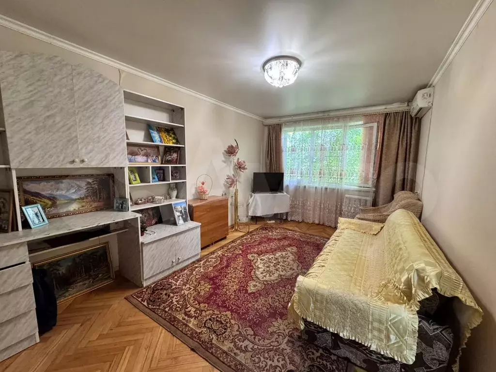 1-к. квартира, 32,6 м, 1/5 эт. - Фото 0