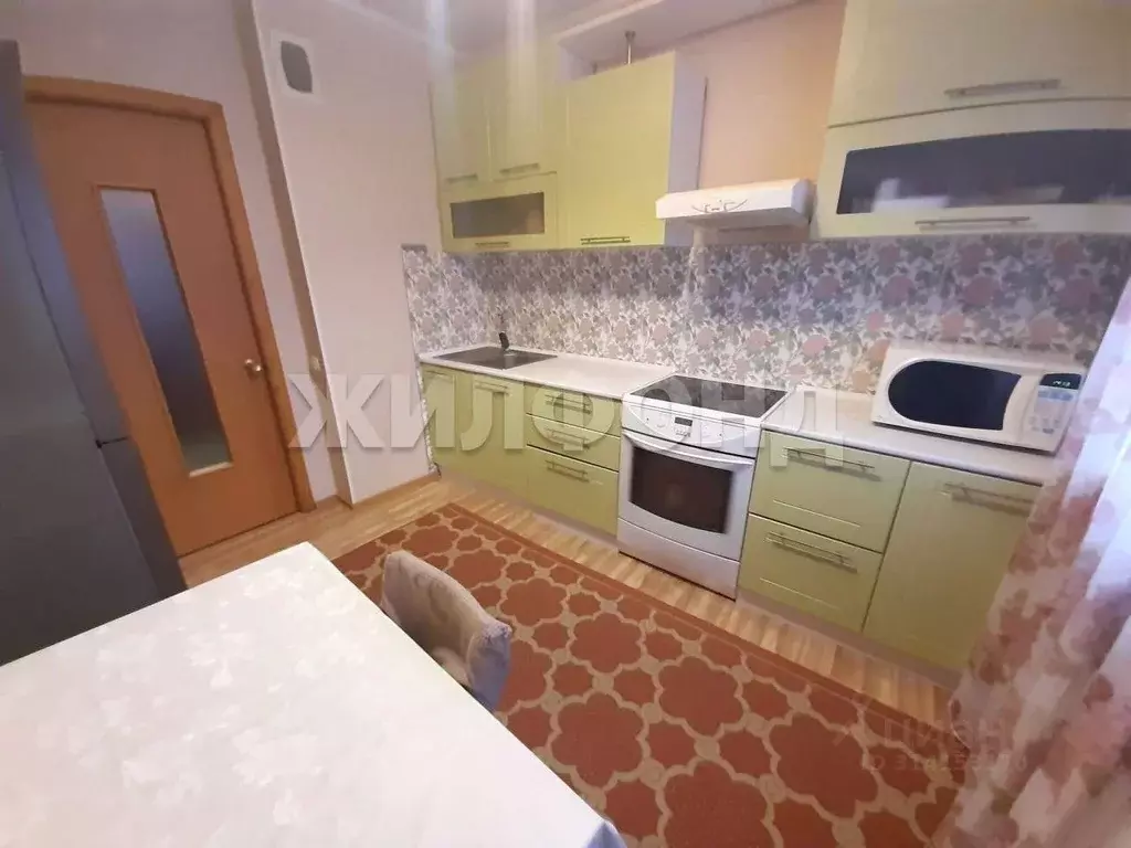 4-к кв. Ханты-Мансийский АО, Когалым Прибалтийская ул., 37 (75.3 м) - Фото 1