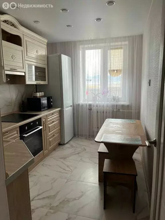 3-комнатная квартира: Троицкое, Советская улица, 27 (67 м) - Фото 1