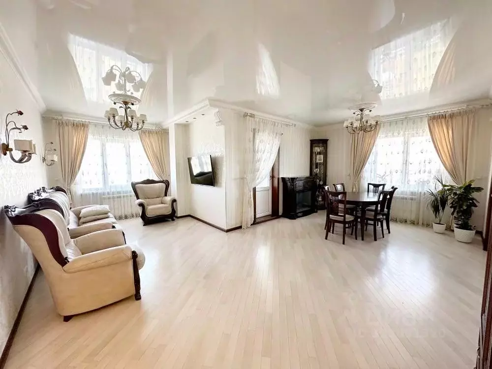 4-к кв. Кемеровская область, Кемерово ул. Терешковой, 18А (116.9 м) - Фото 1