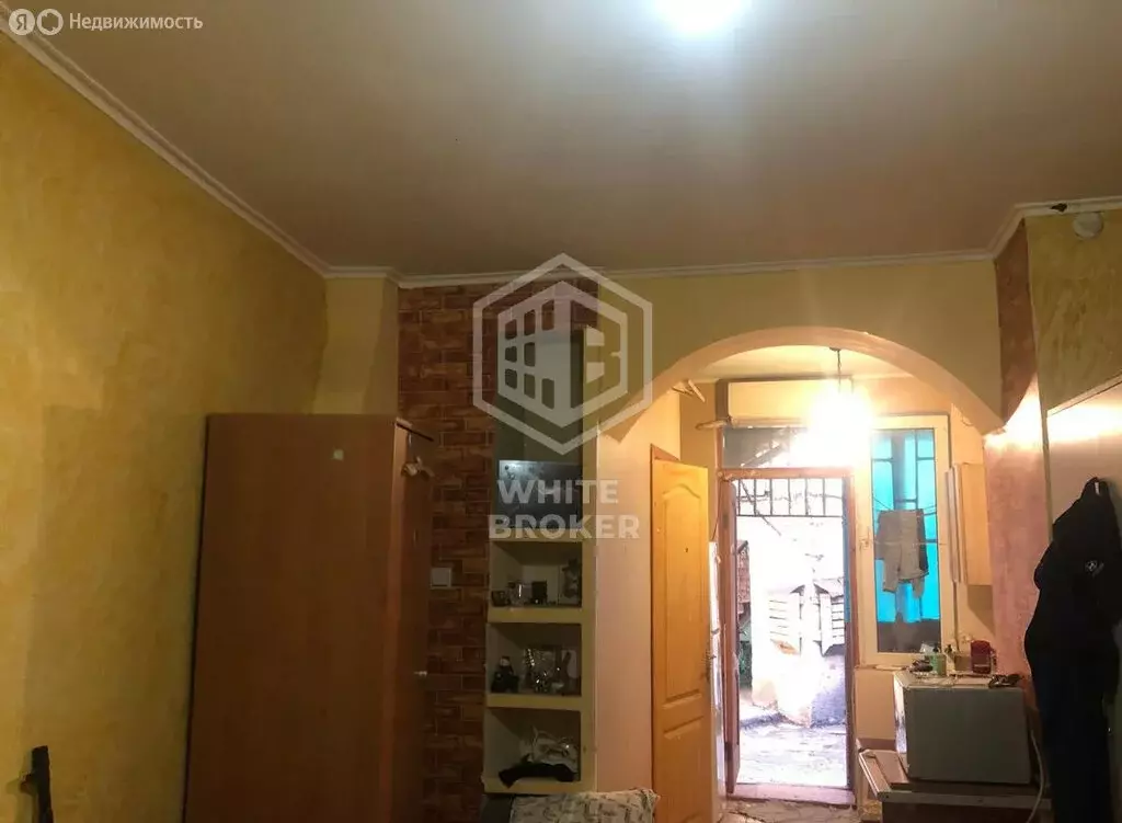 Квартира-студия: Ялта, Поликуровская улица, 7 (22 м) - Фото 2