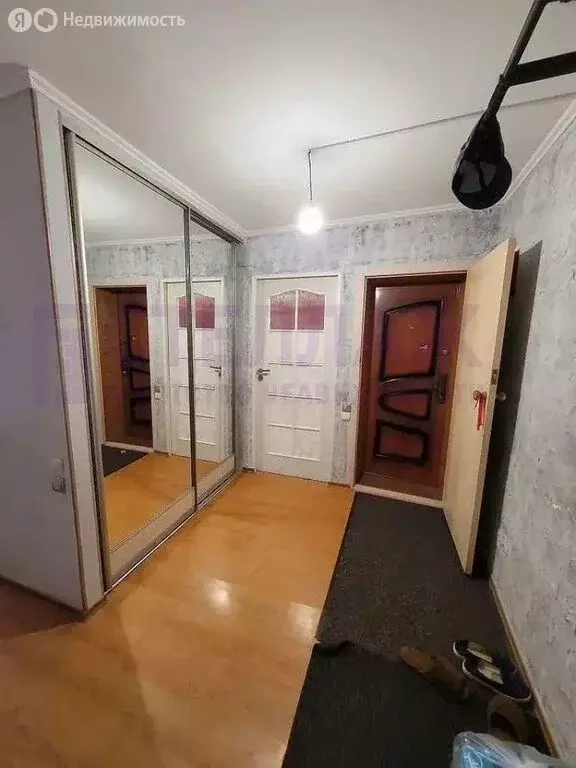 3-комнатная квартира: Армянск, Симферопольская улица, 3 (62.7 м) - Фото 1