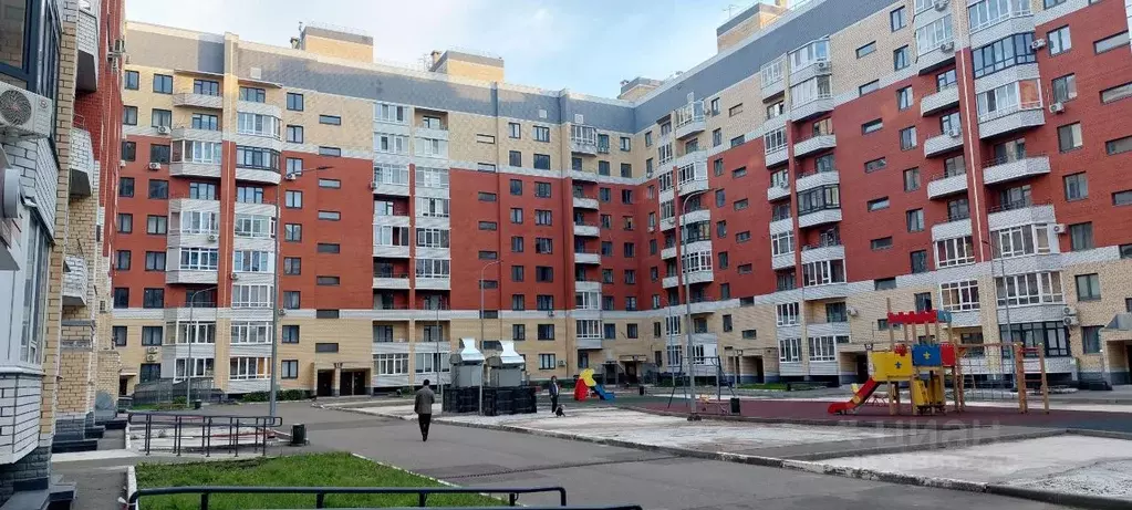 2-к кв. Татарстан, Казань ул. Зур Урам, 1Кк3 (53.3 м) - Фото 1